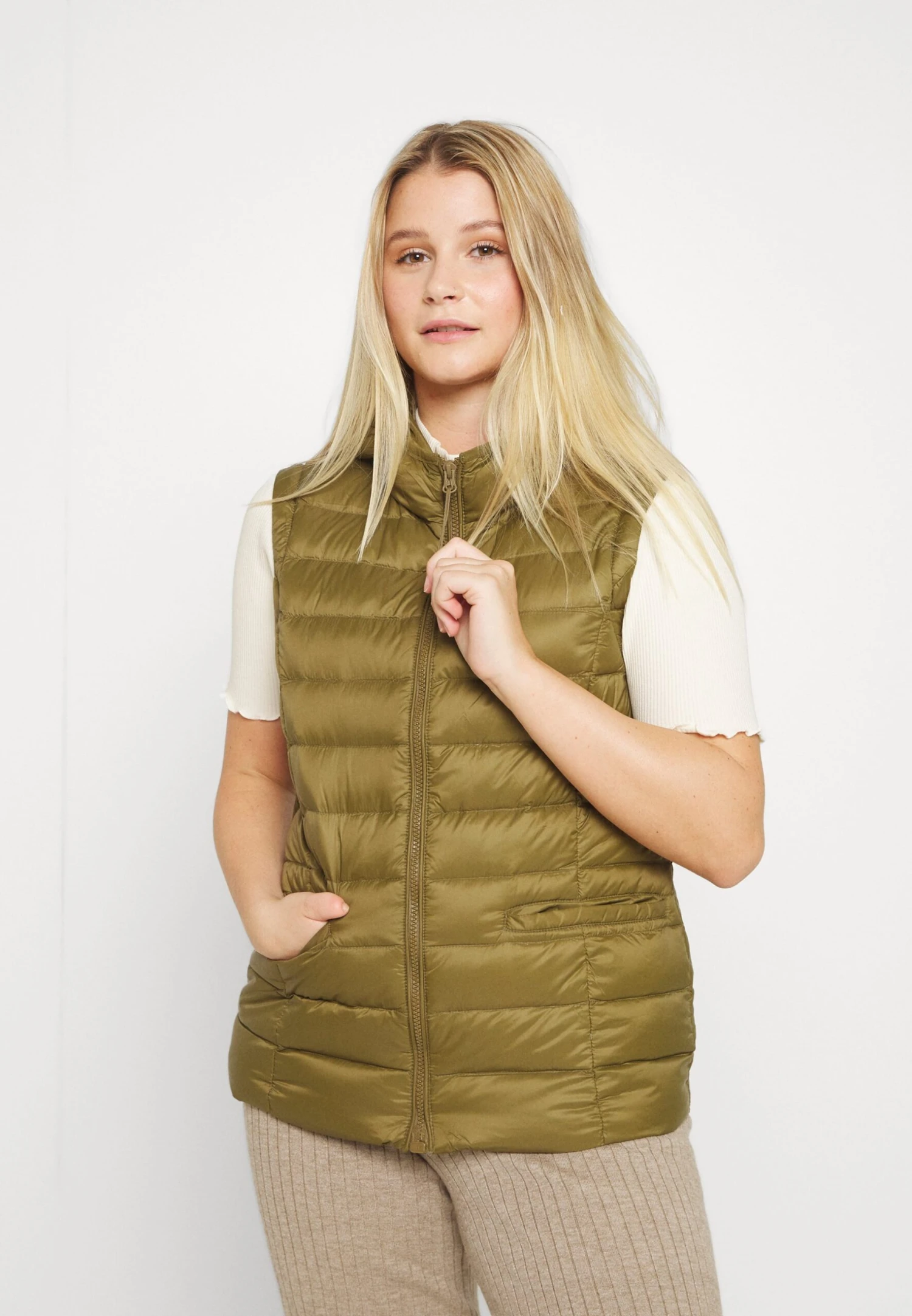 Even&Odd Doudoune - Khaki – Image 3