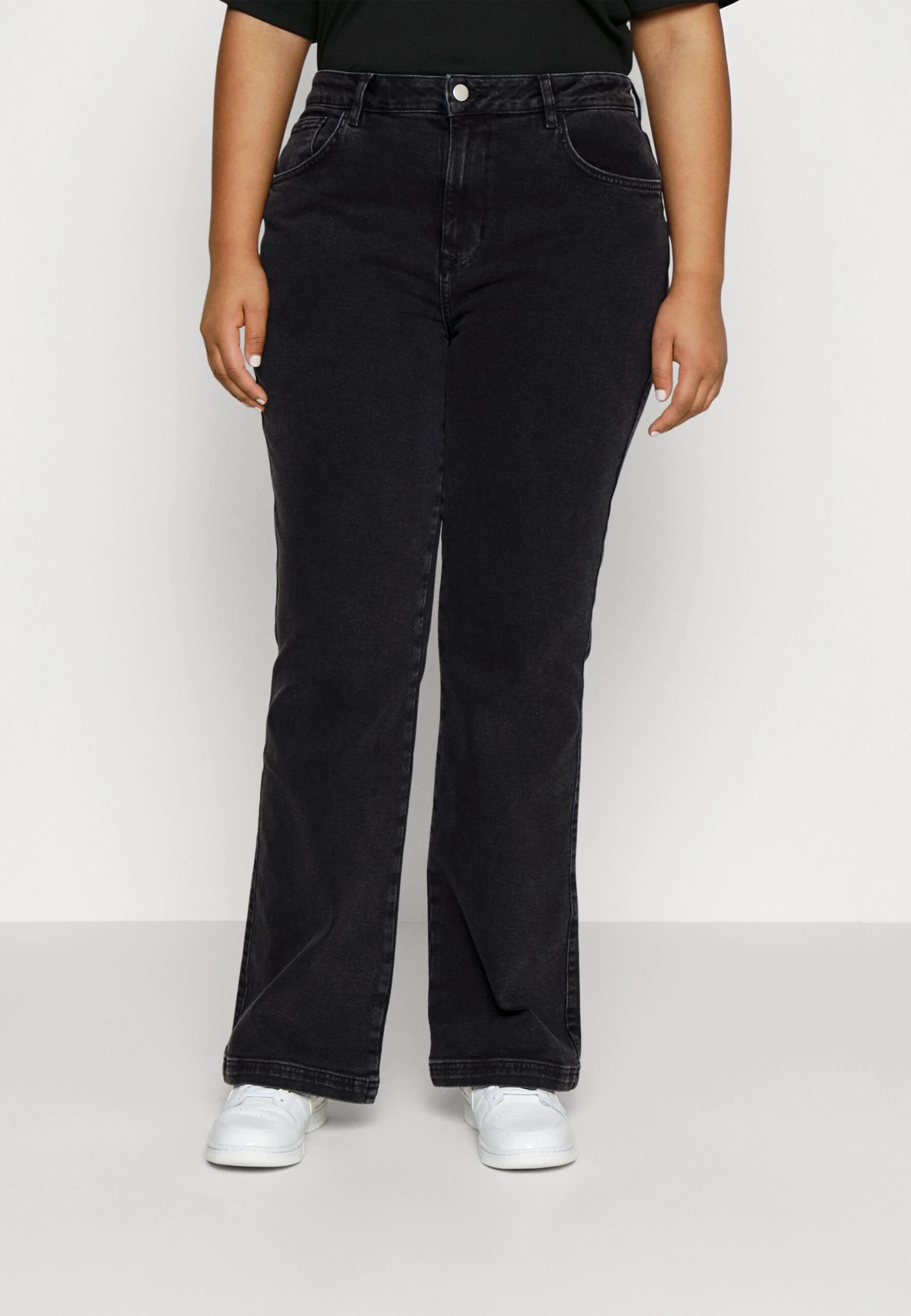 Young Washed Clean Kick Flare - Jean Bootcut - Black Denim