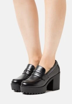 Escarpins Ă Plateforme - Black