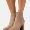 Bottines À Talons Hauts - Beige