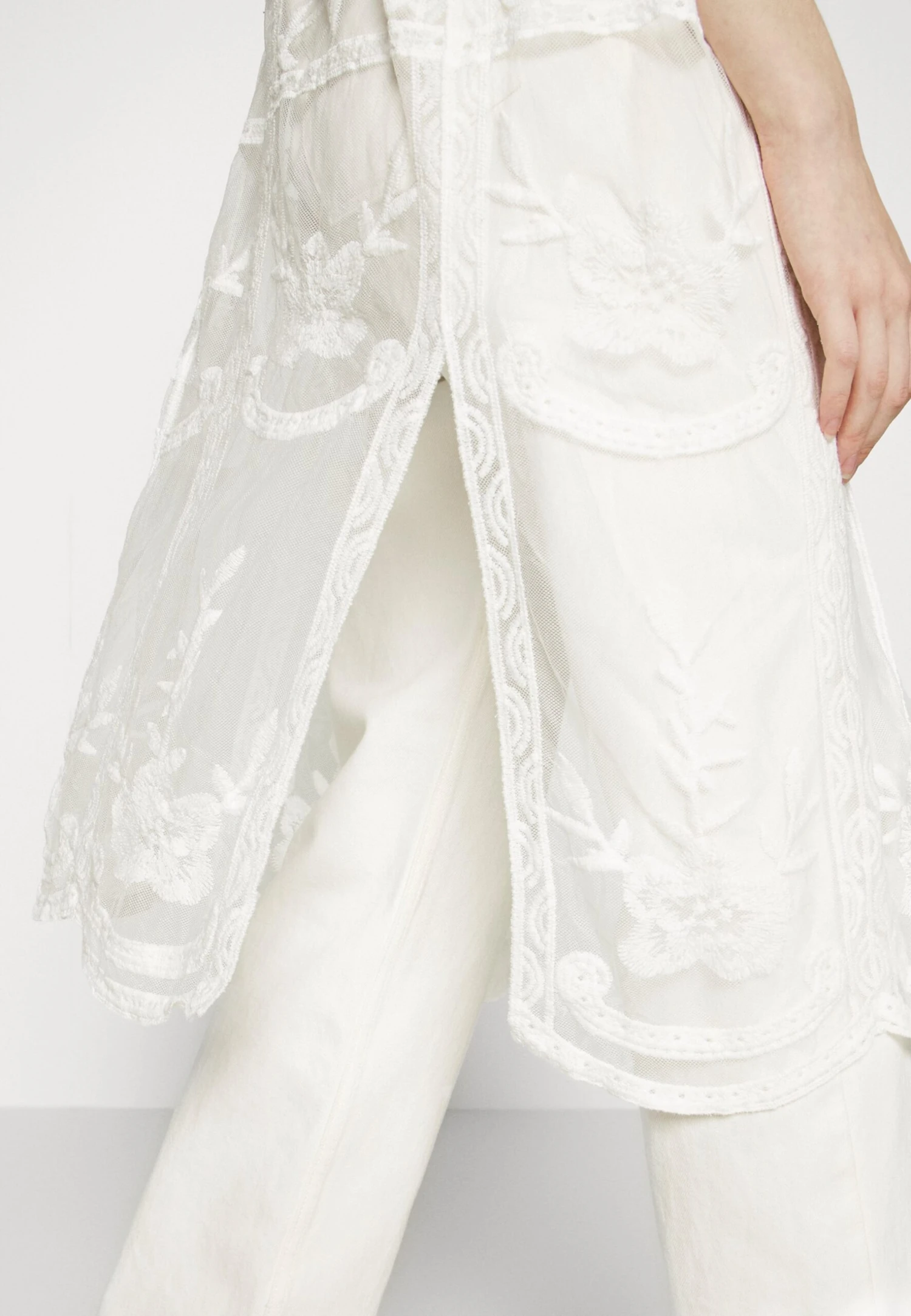 Even&Odd Gilet - White – Image 6